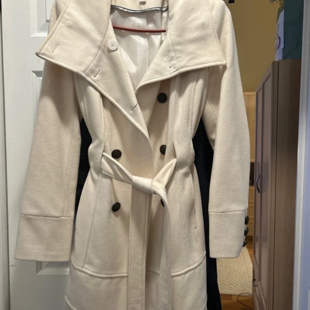New York & Company Cream Double-Breasted Women's Jacket